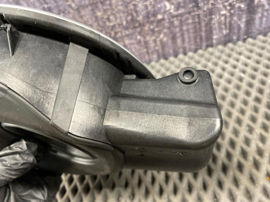 Лючок бензобака, 3360 рублей, Красноярск