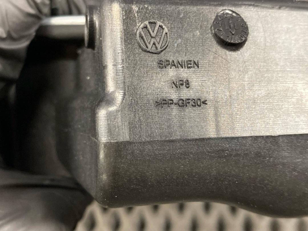 Лючок бензобака, 3360 рублей, Красноярск