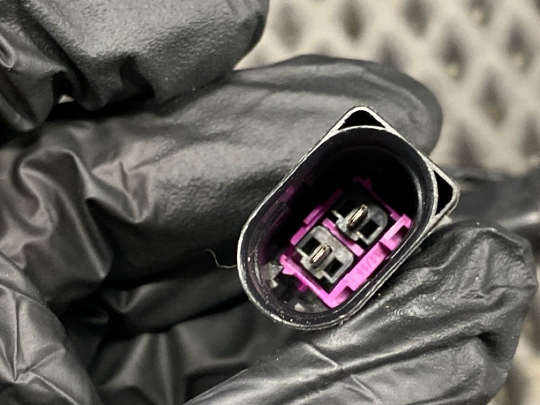 Клемма с проводом, 2240 рублей, Красноярск