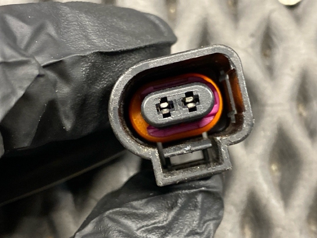 Клемма с проводом, 2240 рублей, Красноярск