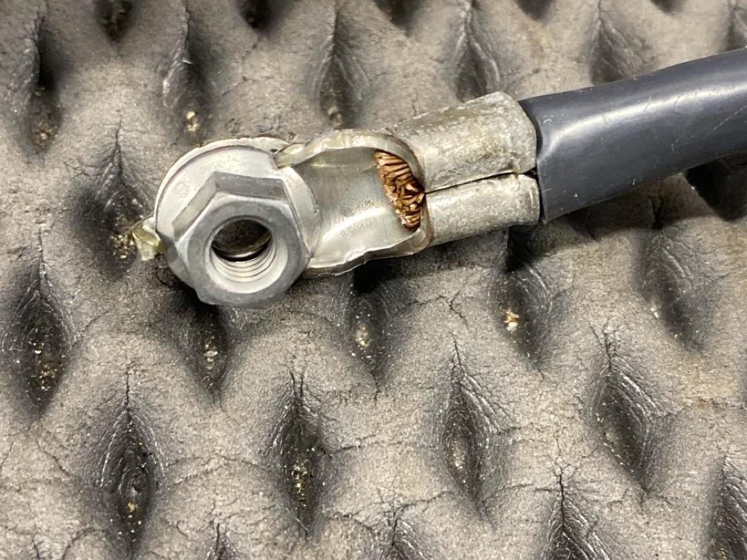 Клемма с проводом, 2240 рублей, Красноярск