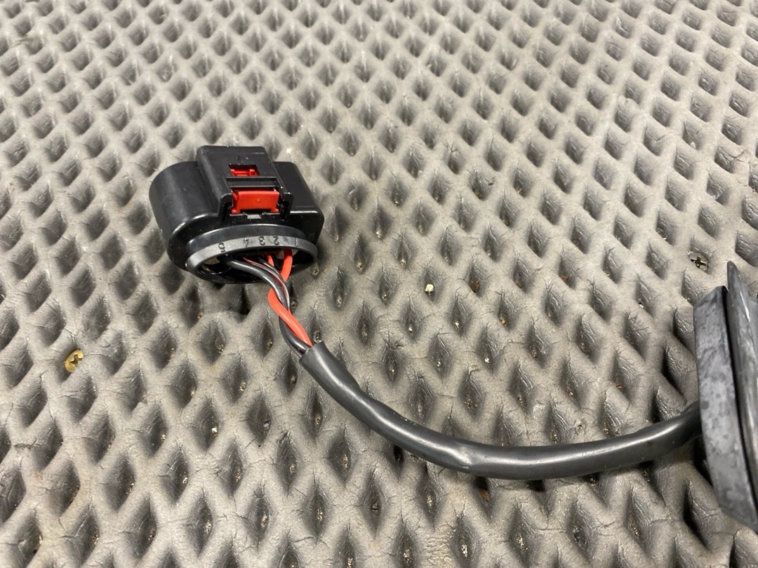 Блок управления топливным насосом, 7330 рублей, Красноярск