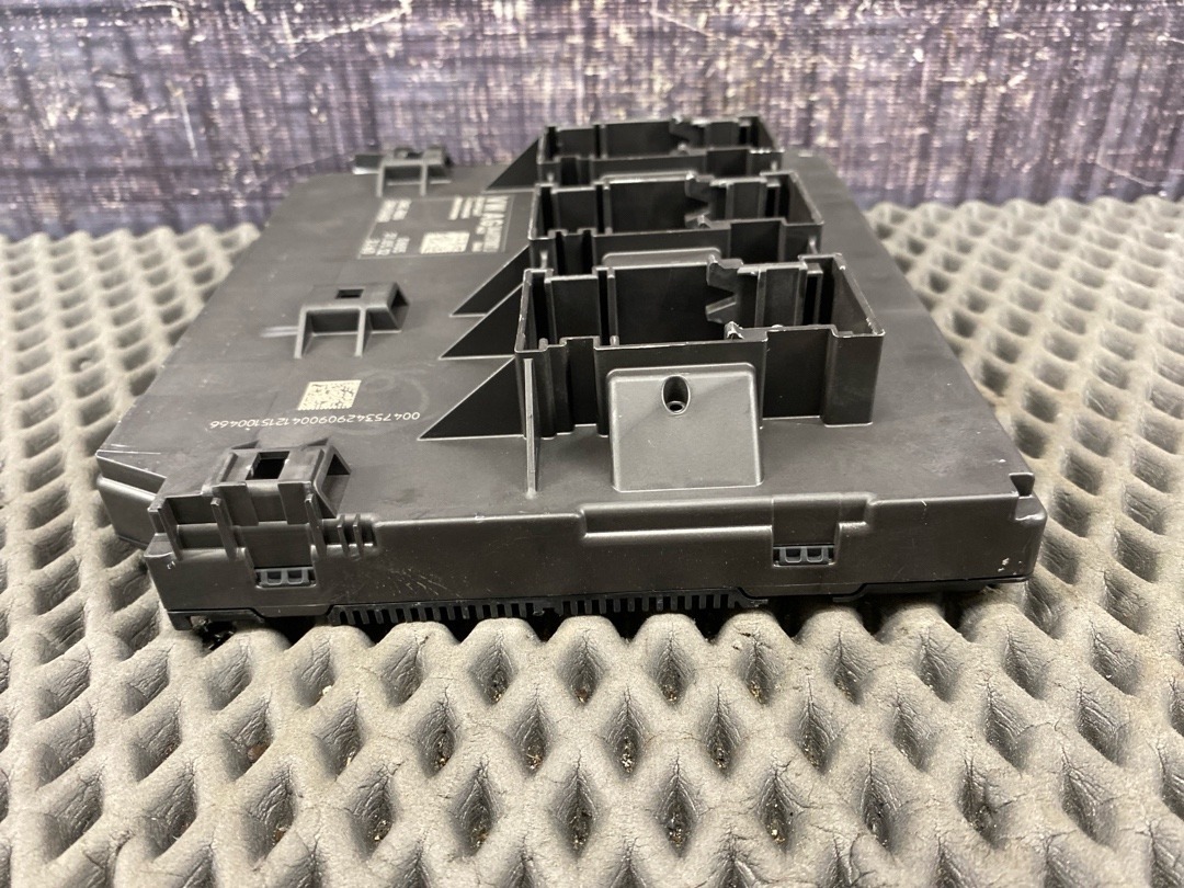 Блок управления бортовой сети, 4340 рублей, Красноярск