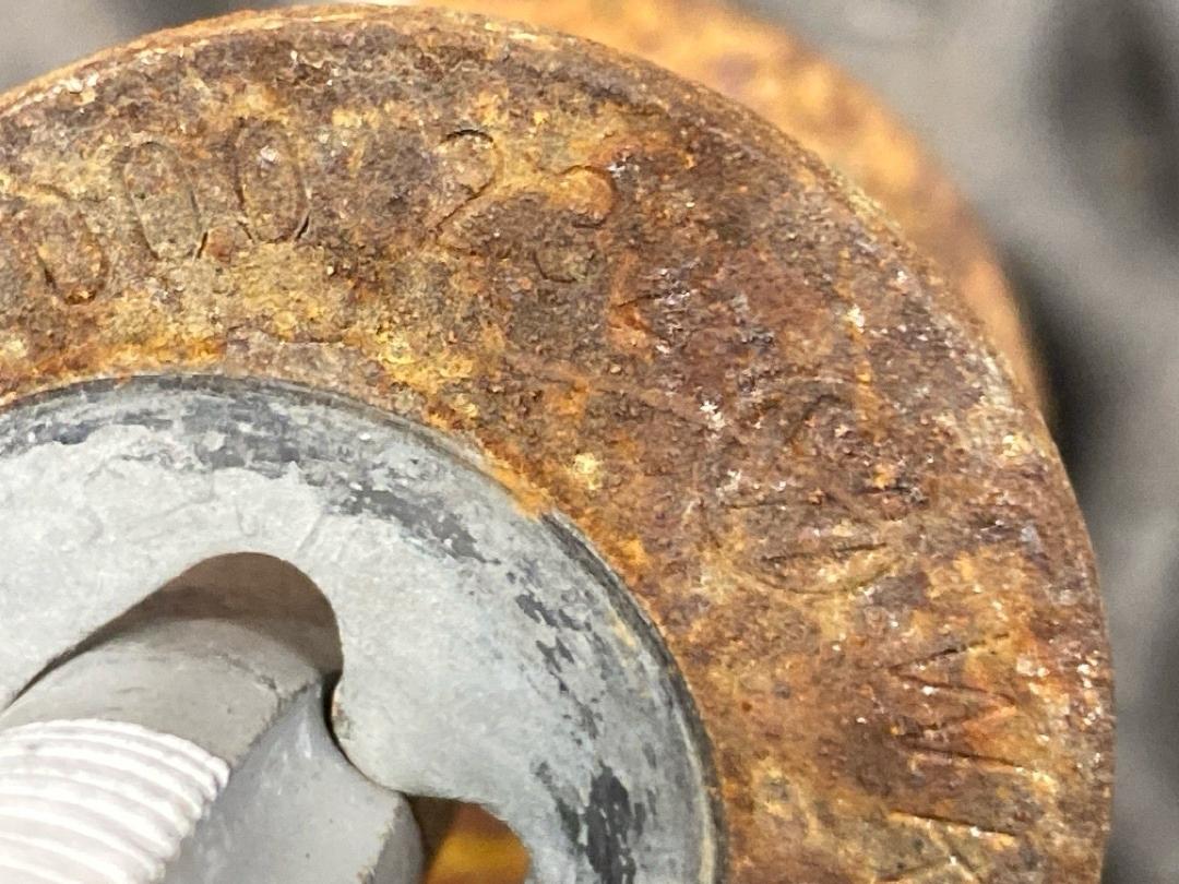 Болт развальный, 710 рублей, Красноярск