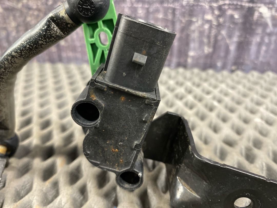 Датчик уровня подвески, 4410 рублей, Красноярск