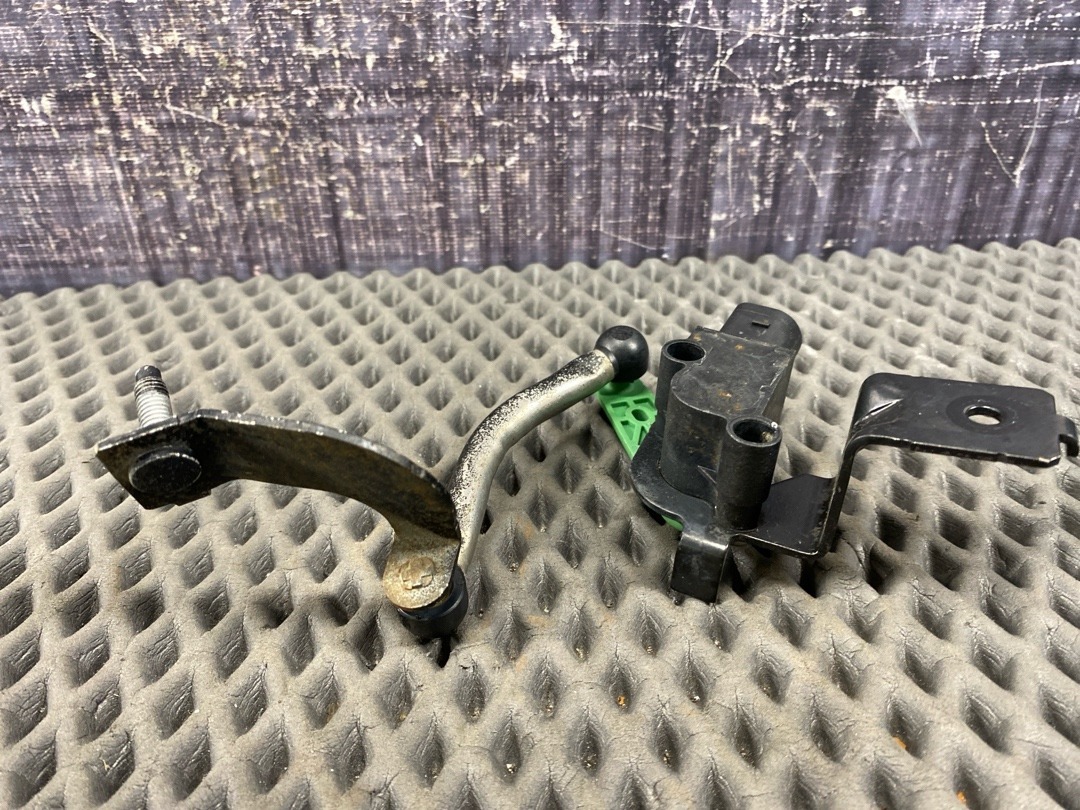 Датчик уровня подвески, 4410 рублей, Красноярск