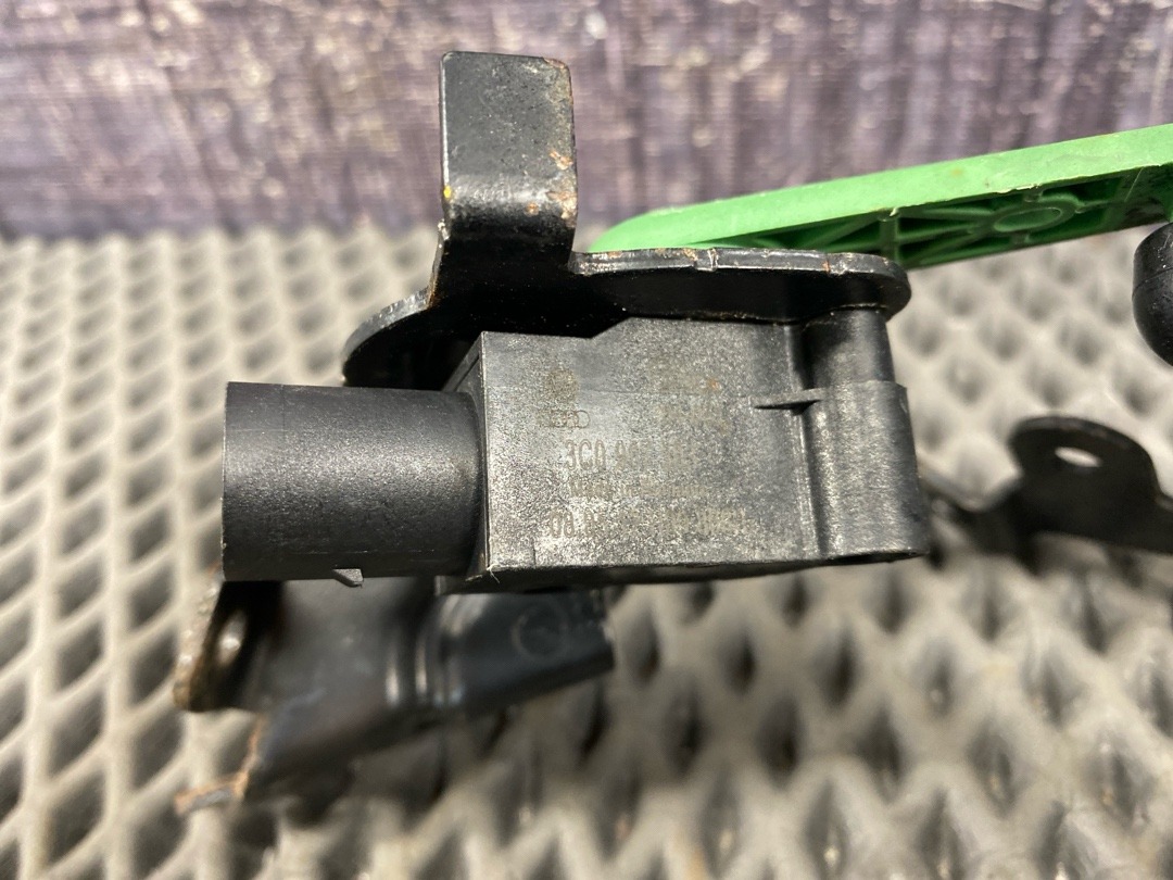 Датчик уровня подвески, 4410 рублей, Красноярск