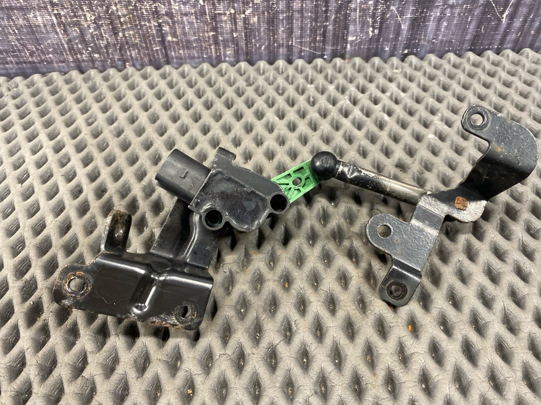 Датчик уровня подвески, 4410 рублей, Красноярск