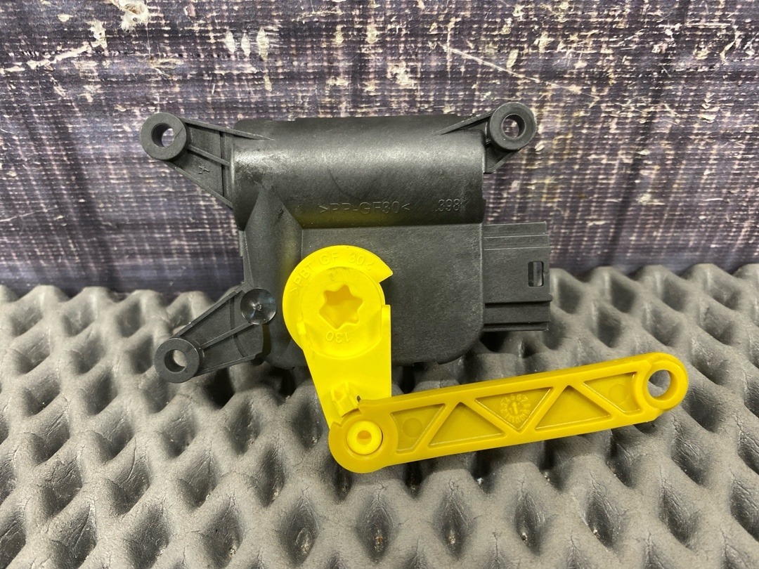 Мотор заслонки печки, 1470 рублей, Красноярск