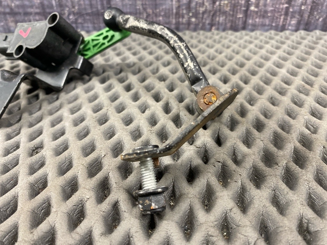 Датчик уровня подвески, 4410 рублей, Красноярск