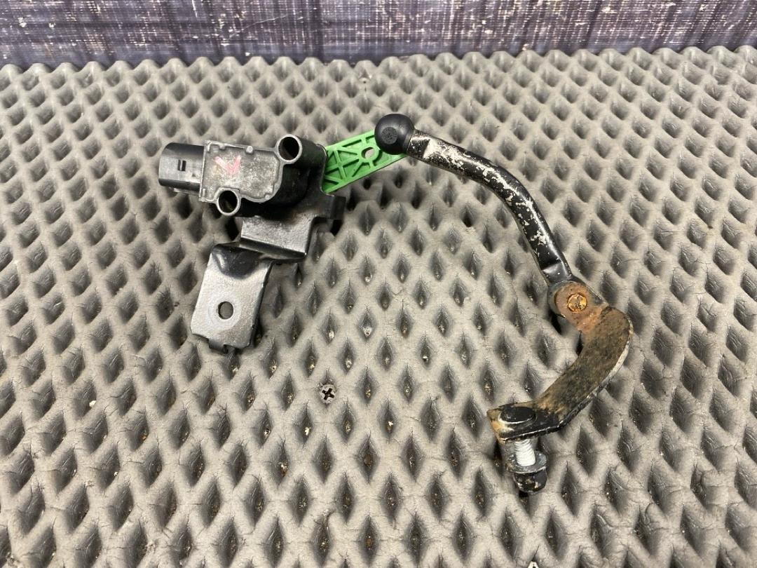 Датчик уровня подвески, 4410 рублей, Красноярск