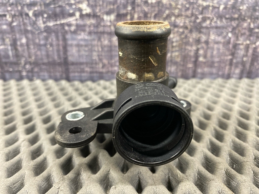 Фланец системы охлаждения, 1360 рублей, Красноярск