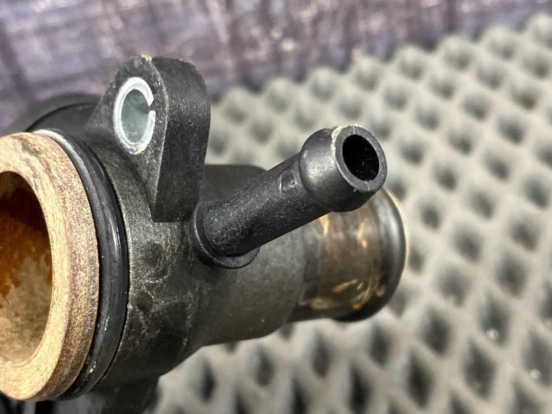 Фланец системы охлаждения, 1360 рублей, Красноярск