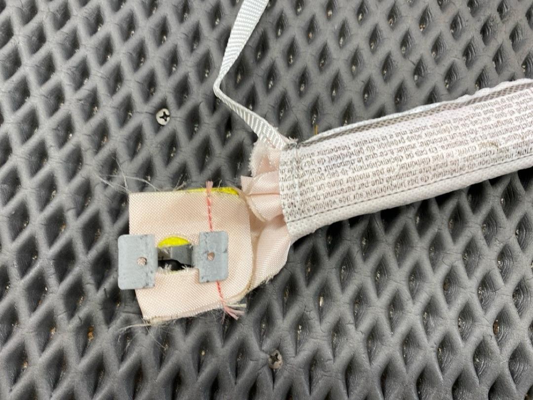 Подушка безопасности, 2420 рублей, Красноярск