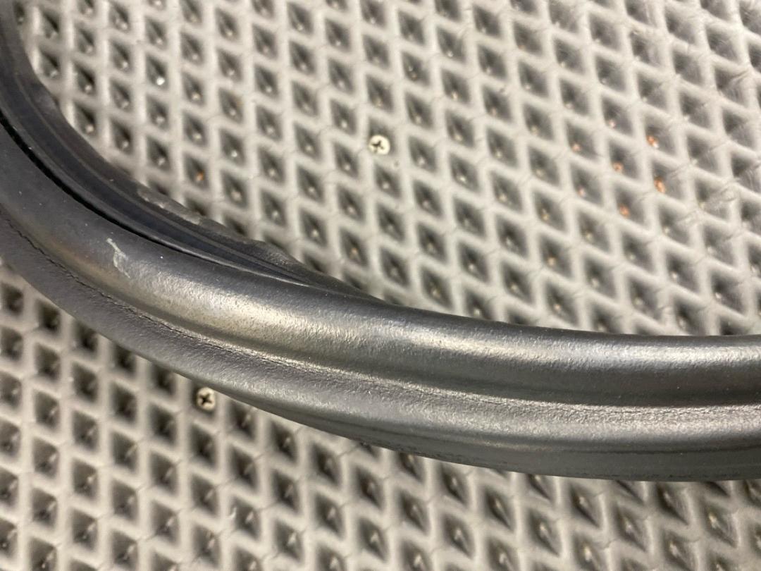 Уплотнитель крышки багажника, 2260 рублей, Красноярск