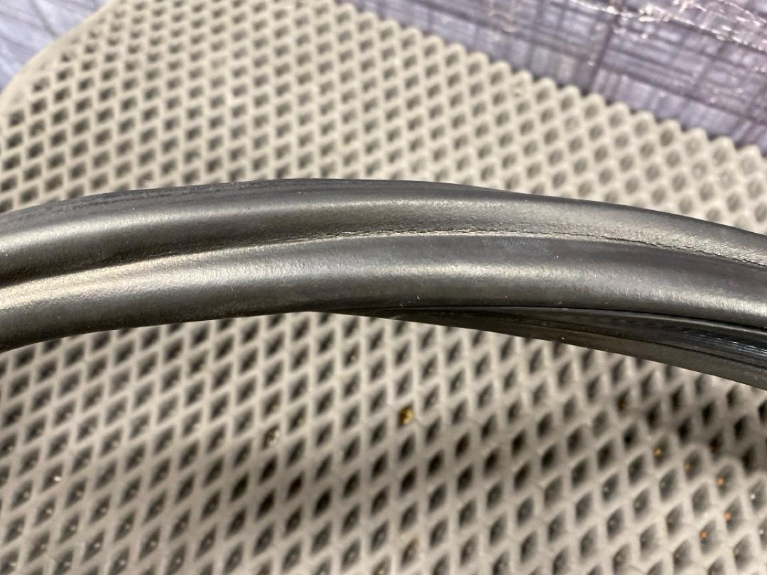 Уплотнитель крышки багажника, 2260 рублей, Красноярск