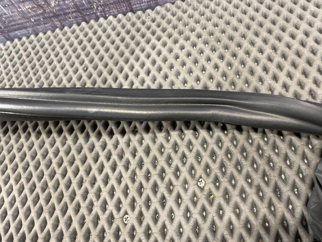 Уплотнитель крышки багажника, 2260 рублей, Красноярск