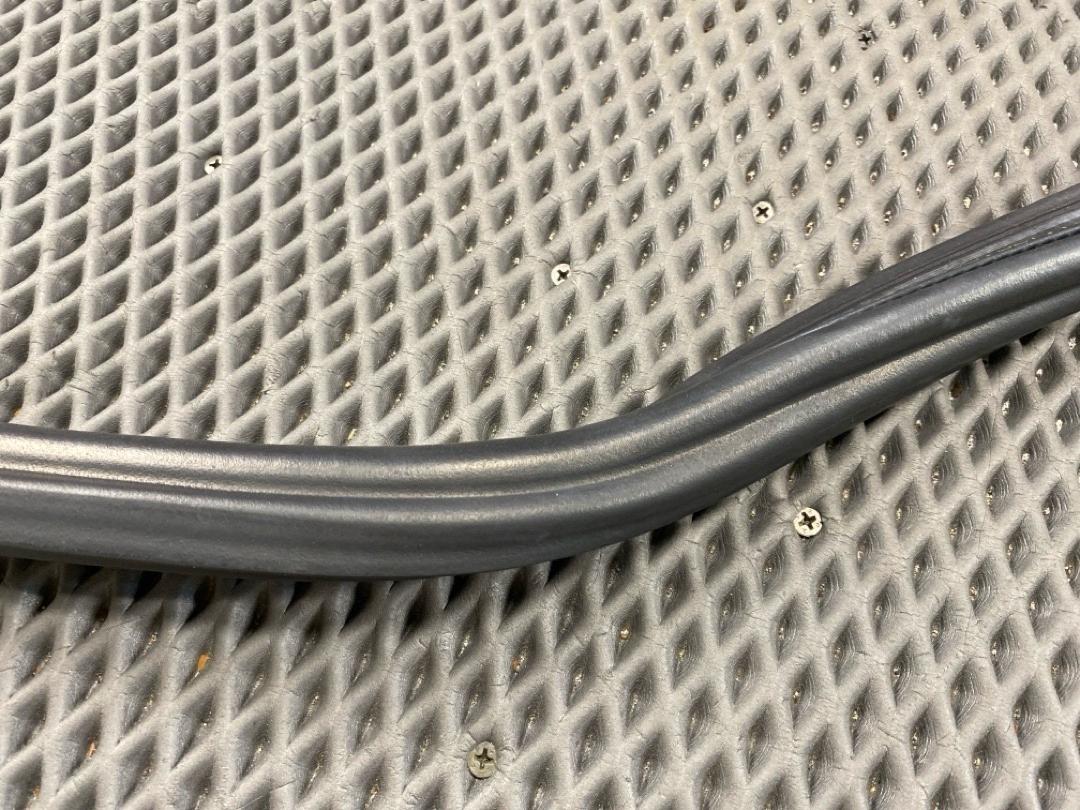 Уплотнитель крышки багажника, 2260 рублей, Красноярск