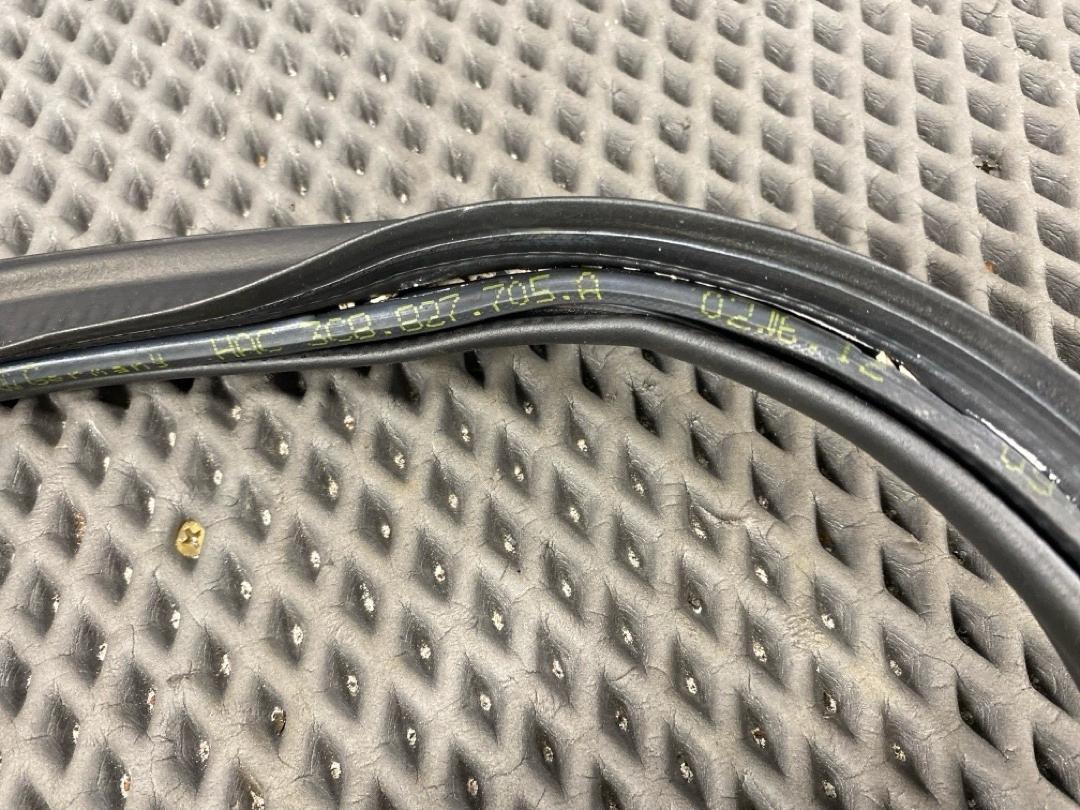 Уплотнитель крышки багажника, 2260 рублей, Красноярск