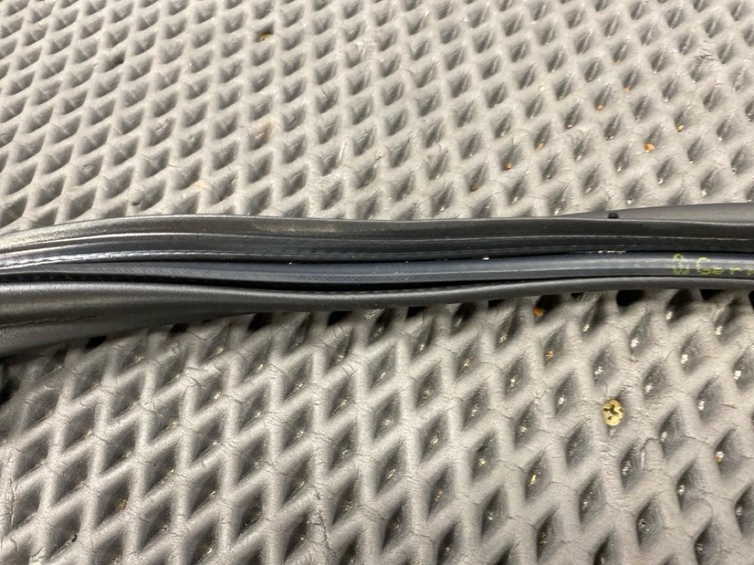 Уплотнитель крышки багажника, 2260 рублей, Красноярск