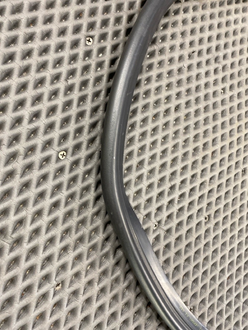 Подкапотный уплотнитель, 920 рублей, Красноярск