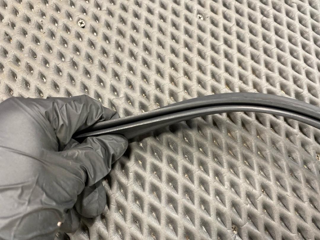 Подкапотный уплотнитель, 920 рублей, Красноярск