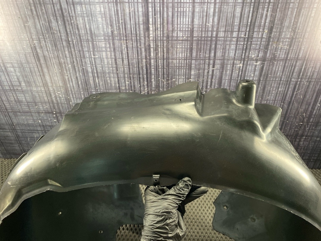 Подкрылок, 3660 рублей, Красноярск