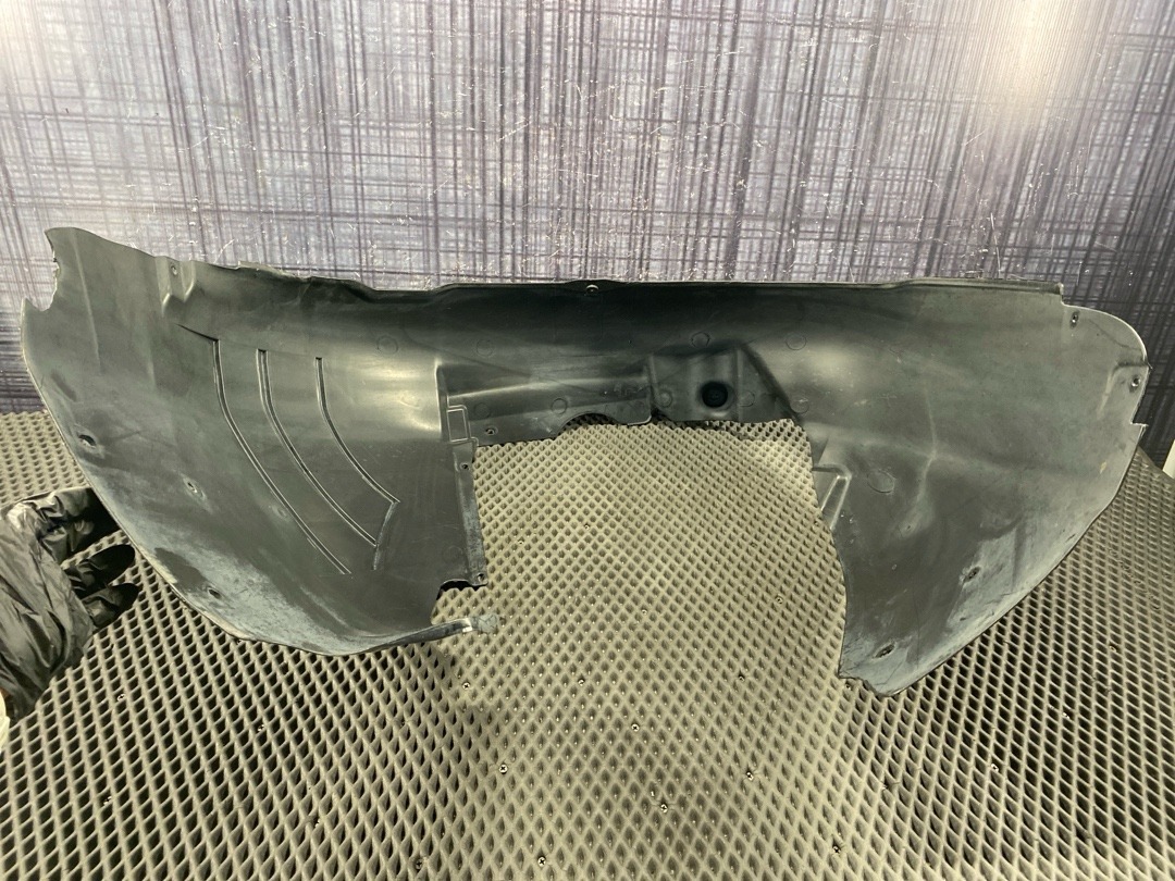 Подкрылок, 3660 рублей, Красноярск