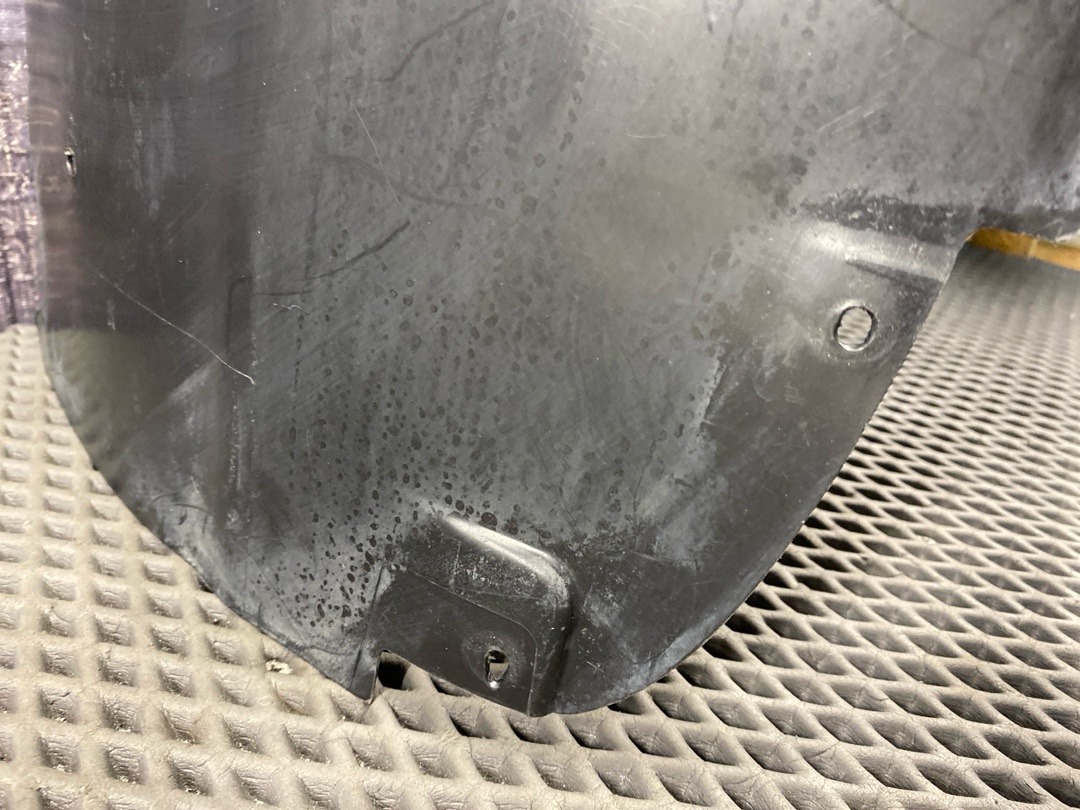 Подкрылок, 3820 рублей, Красноярск