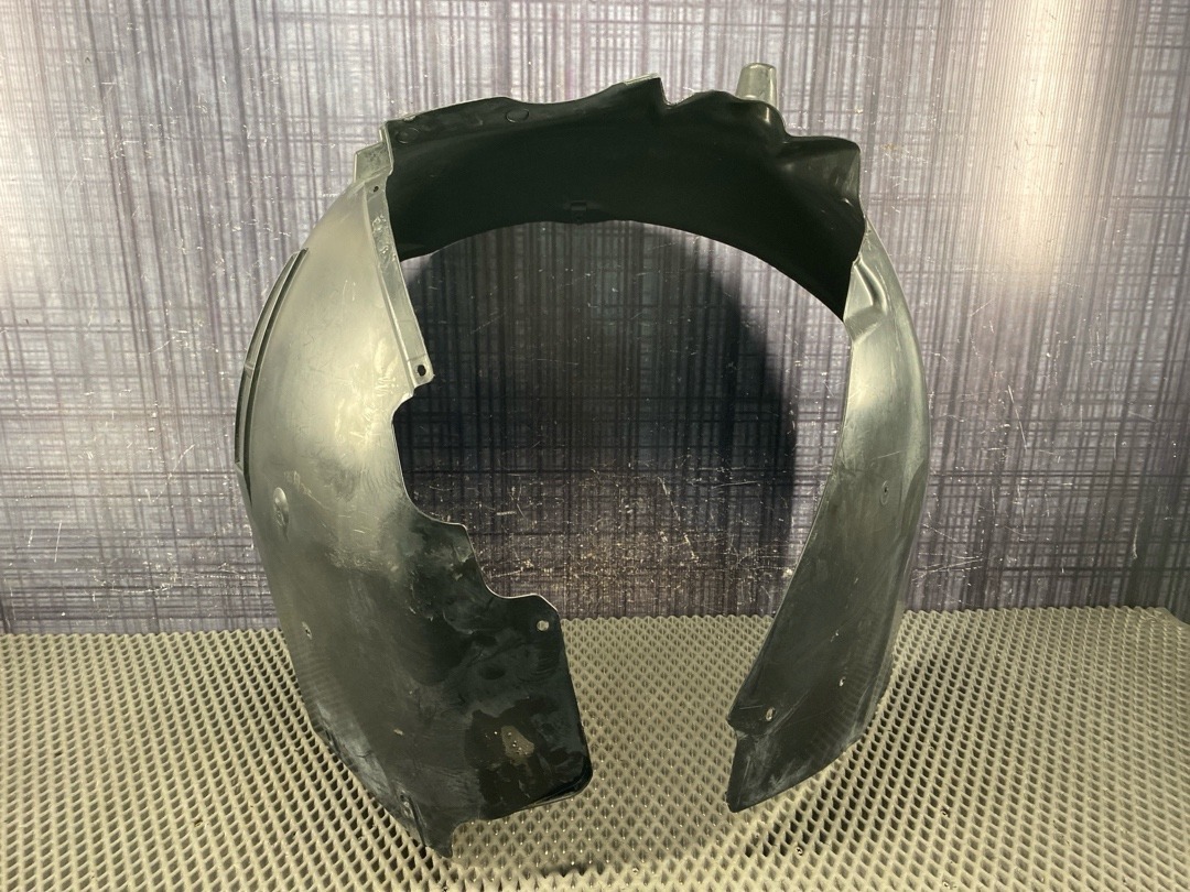 Подкрылок, 3820 рублей, Красноярск