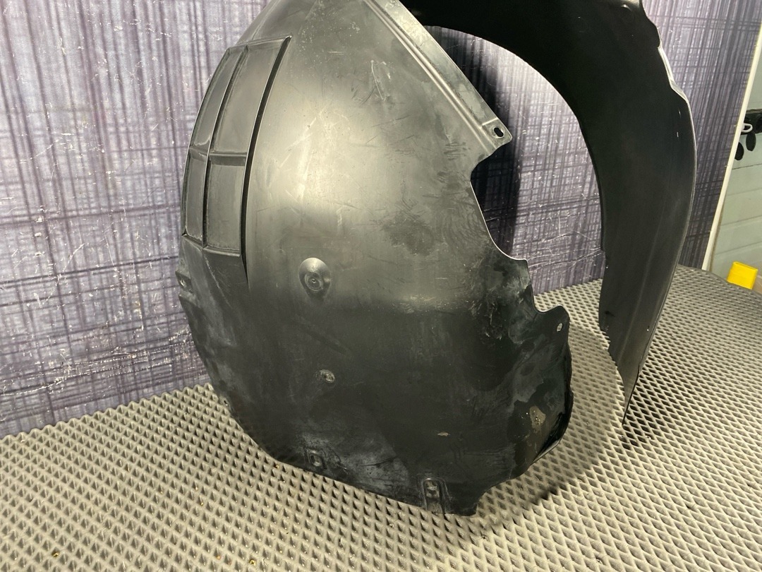 Подкрылок, 3820 рублей, Красноярск