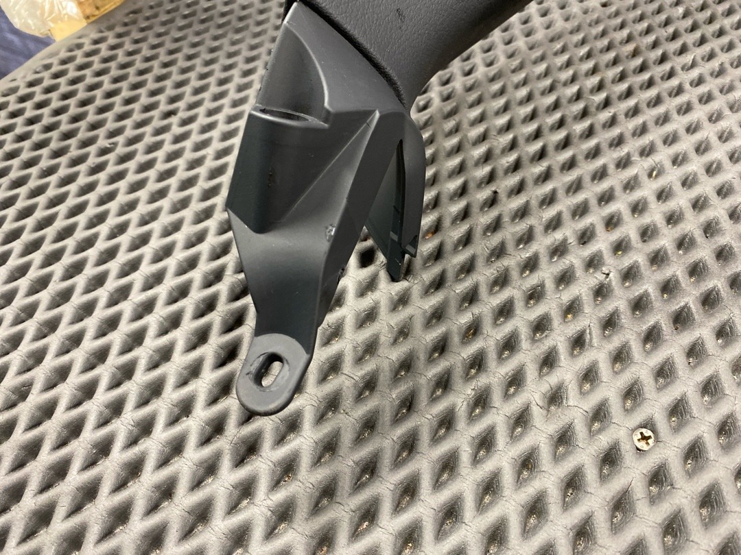 Обшивка крышки багажника, 760 рублей, Красноярск