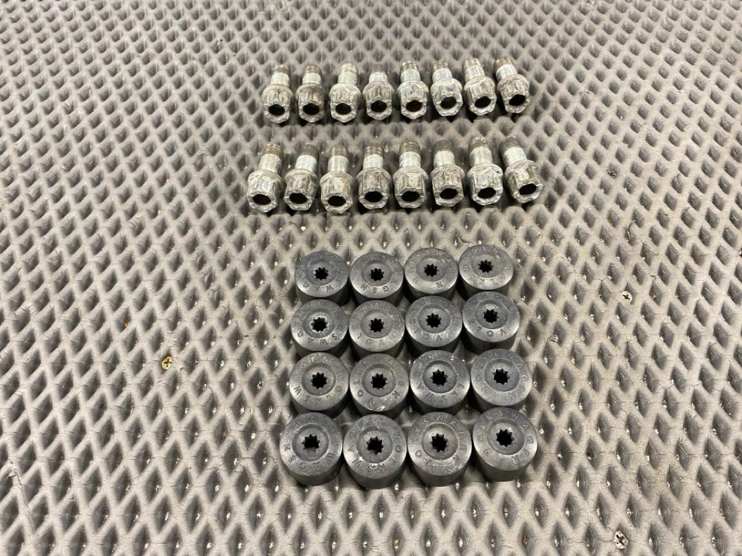 Комплект колесных болтов, 3210 рублей, Красноярск