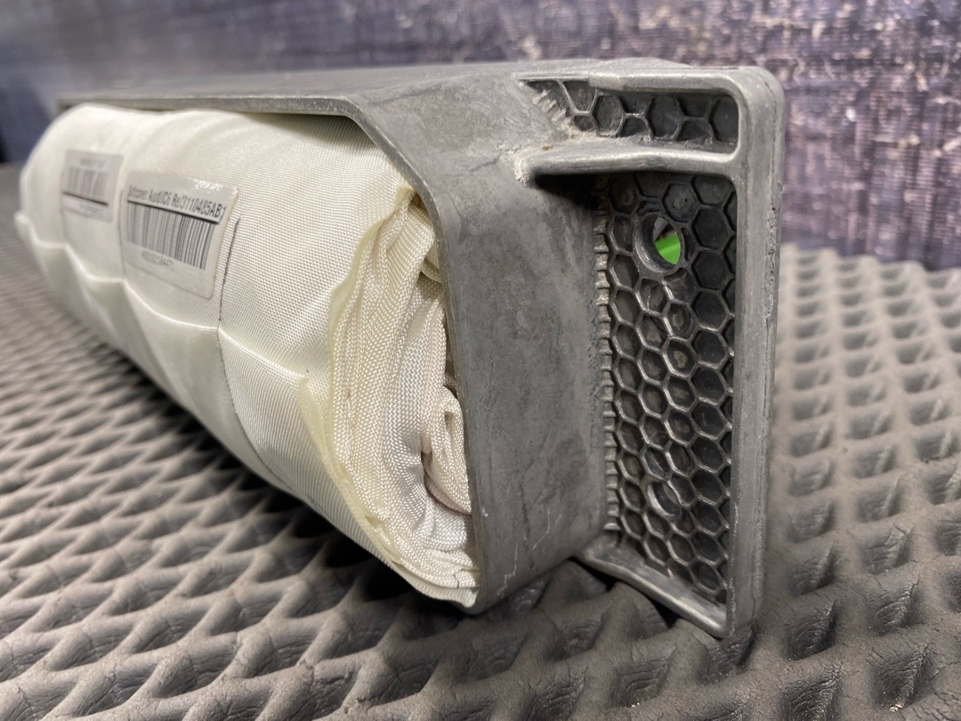 Подушка безопасности, 1620 рублей, Красноярск