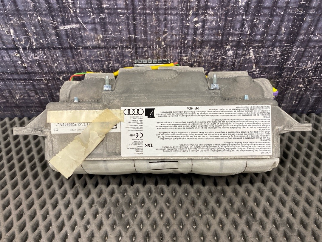 Подушка безопасности, 1620 рублей, Красноярск