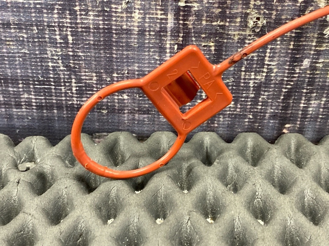 Замок лючка бензобака, 930 рублей, Красноярск