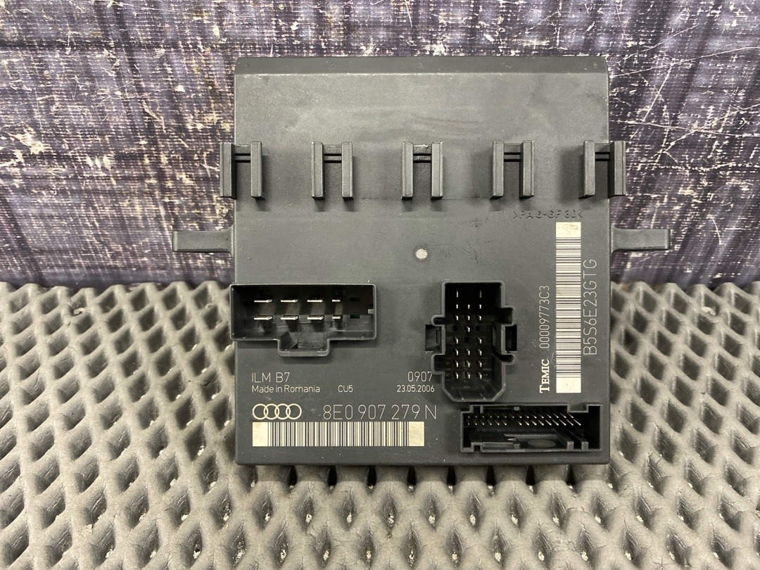 Блок управления бортовой сети, 2730 рублей, Красноярск