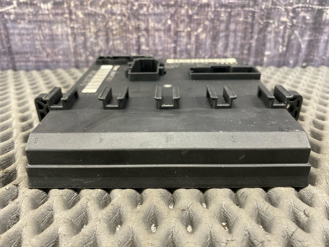 Блок управления бортовой сети, 2730 рублей, Красноярск