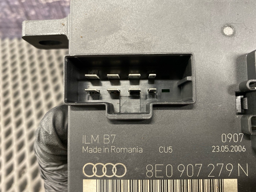 Блок управления бортовой сети, 2730 рублей, Красноярск