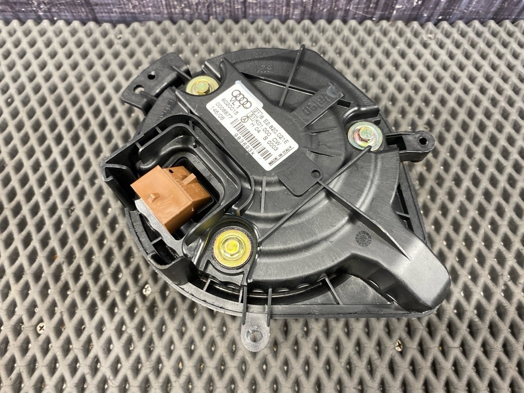 Мотор печки, 2560 рублей, Красноярск