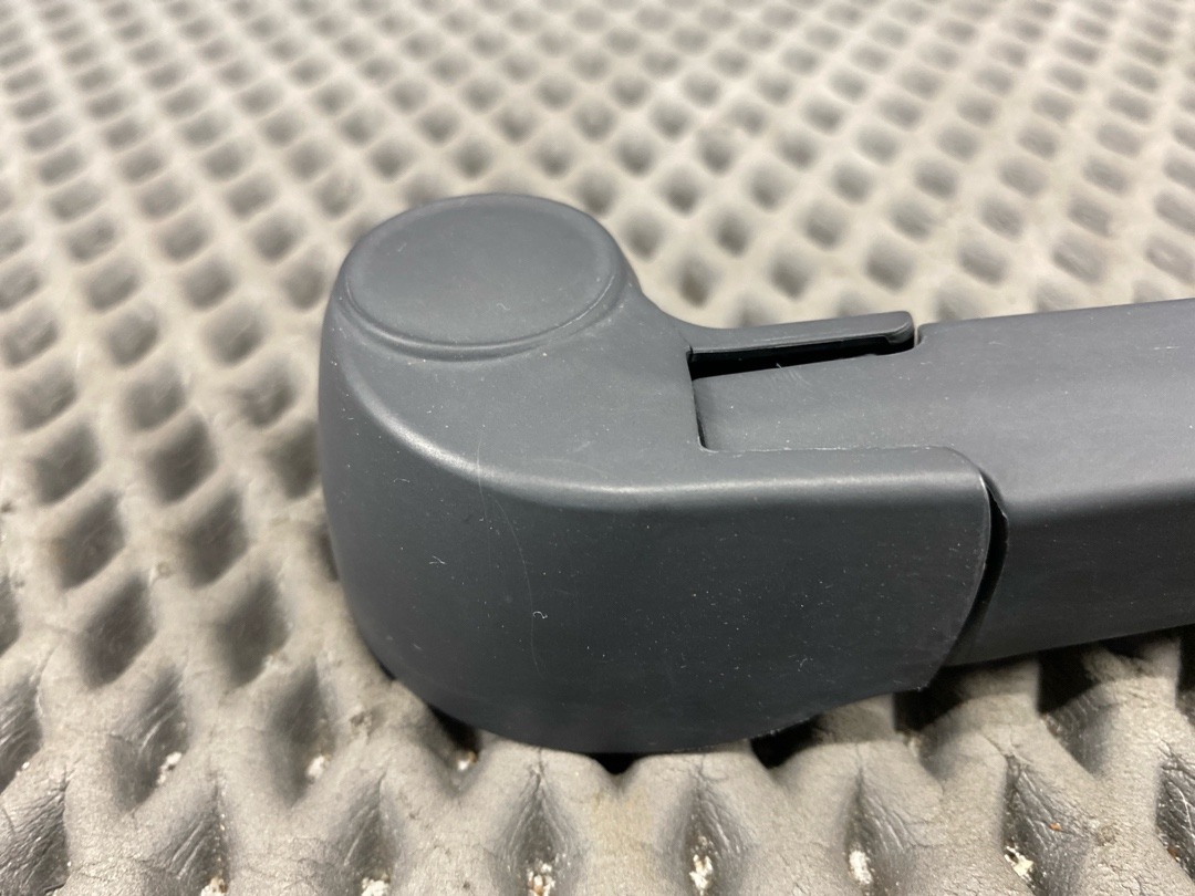 Дворник, 1710 рублей, Красноярск