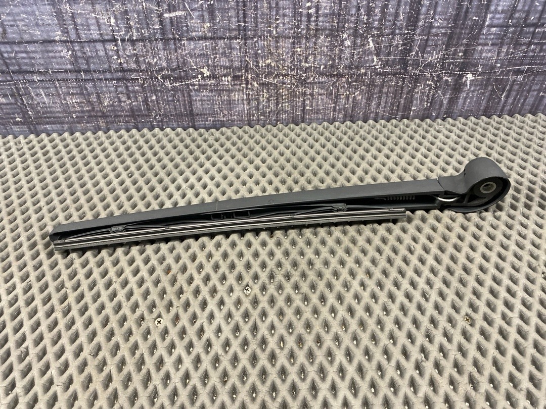 Дворник, 1710 рублей, Красноярск