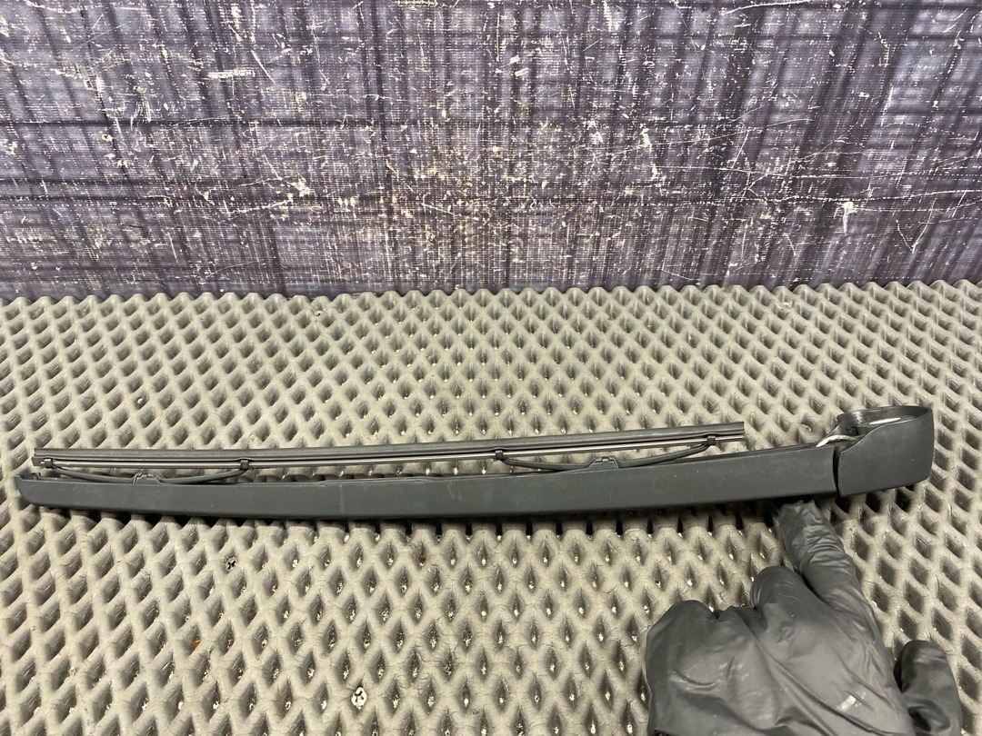 Дворник, 1710 рублей, Красноярск