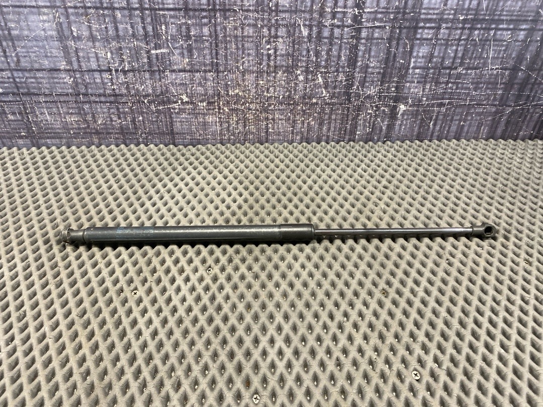 Амортизатор багажника, 650 рублей, Красноярск