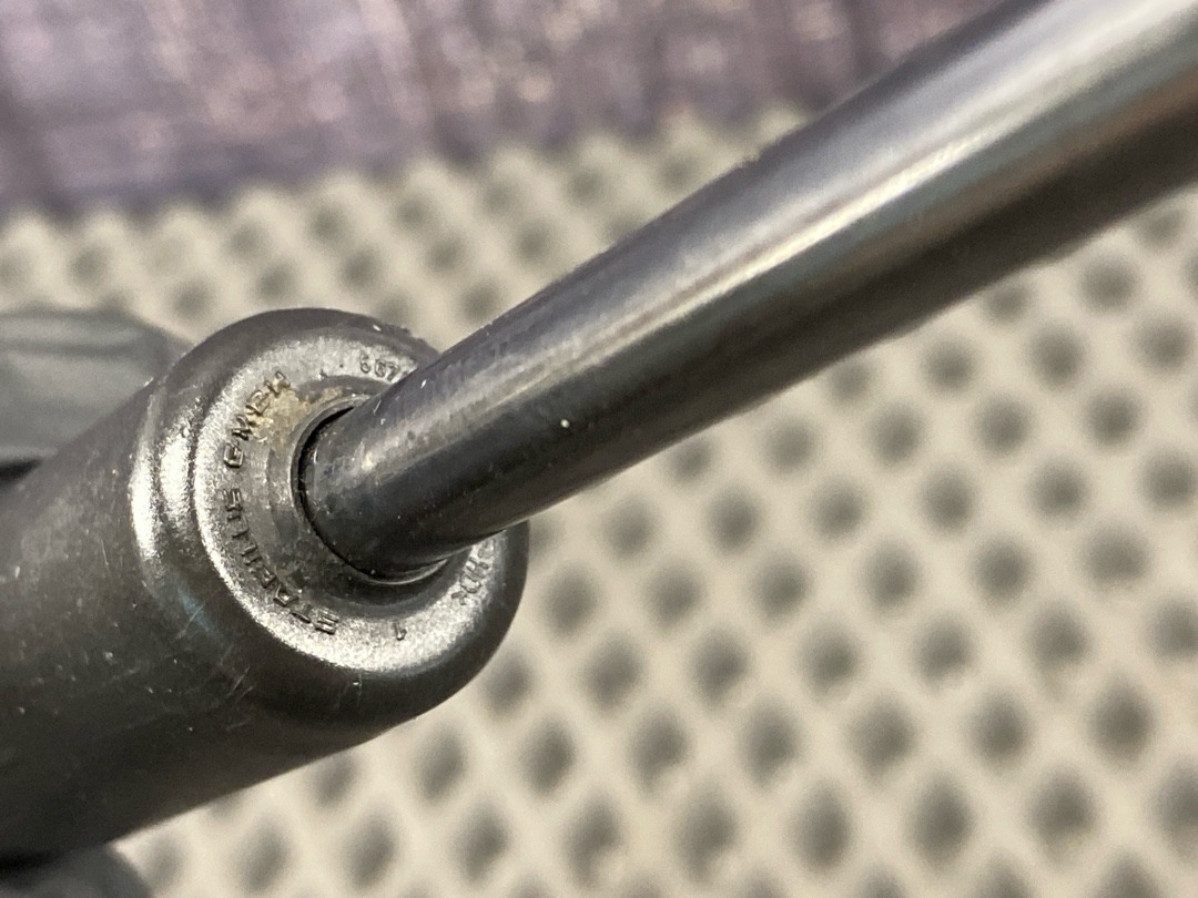 Амортизатор багажника, 650 рублей, Красноярск