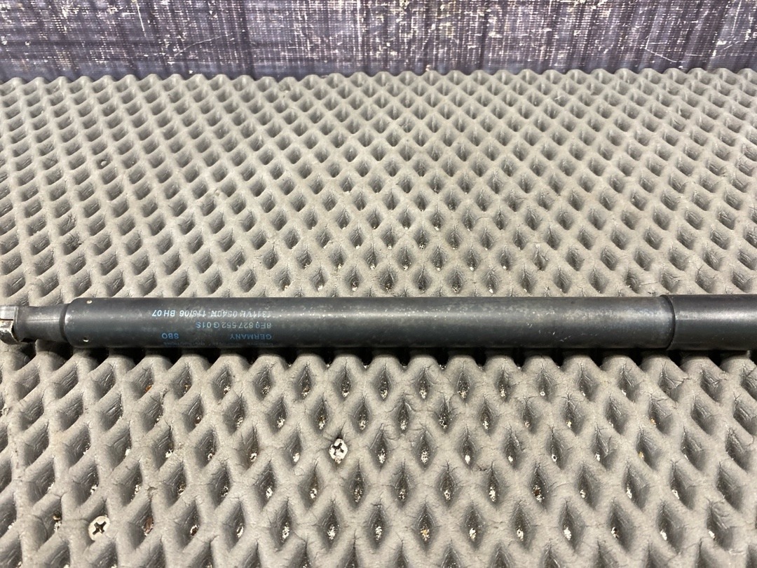 Амортизатор багажника, 650 рублей, Красноярск