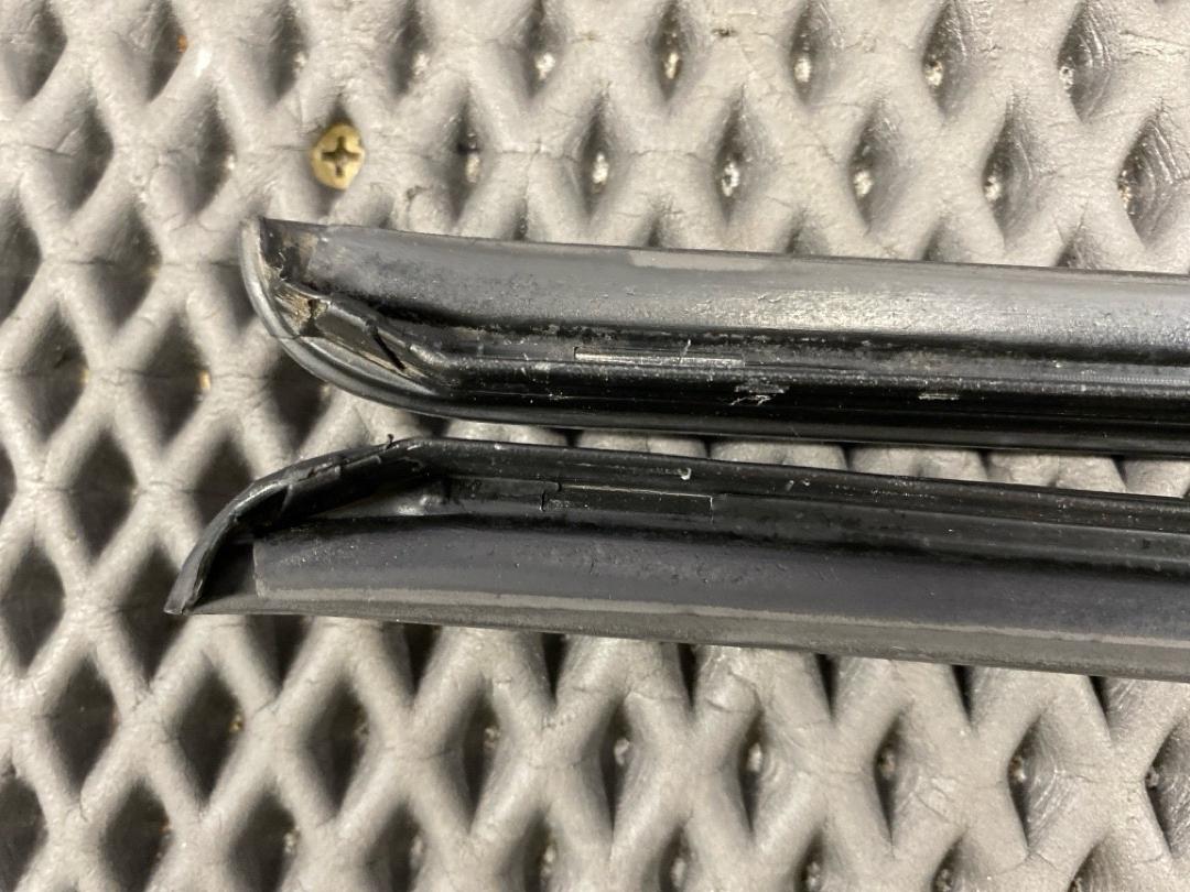 Молдинг лобового стекла, 1680 рублей, Красноярск