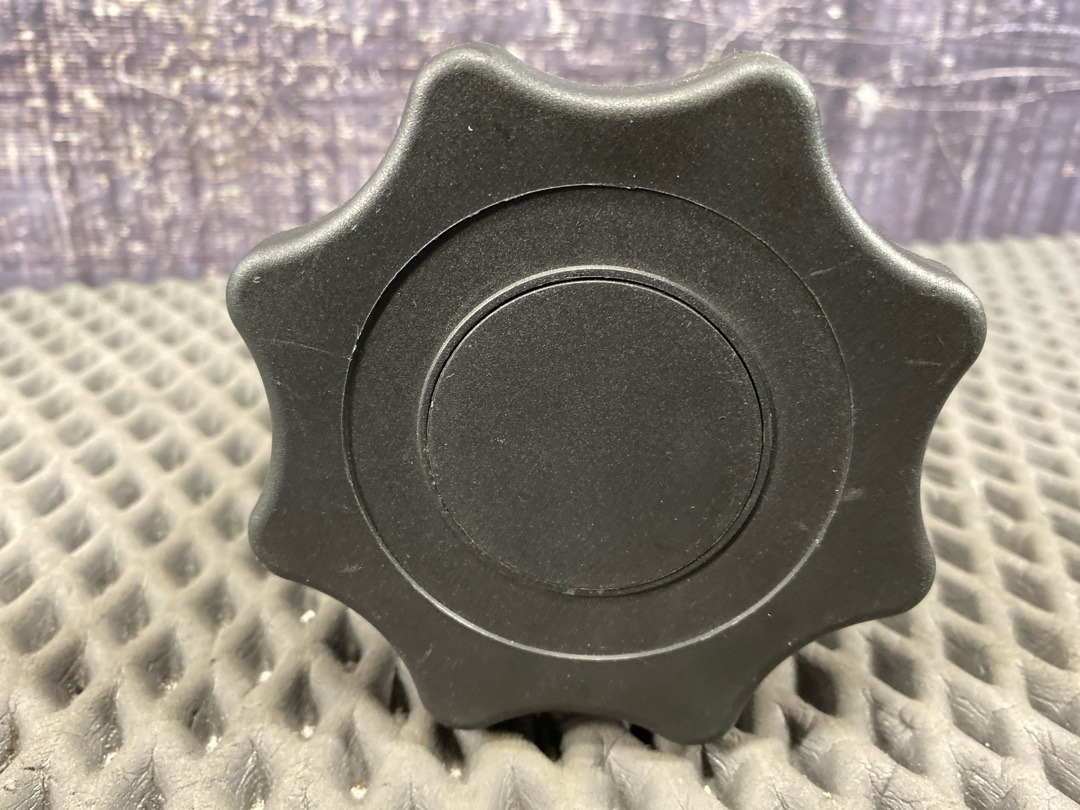 Крепление запасного колеса, 1030 рублей, Красноярск