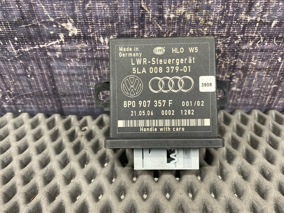 Блок управления корректором фар, 1190 рублей, Красноярск