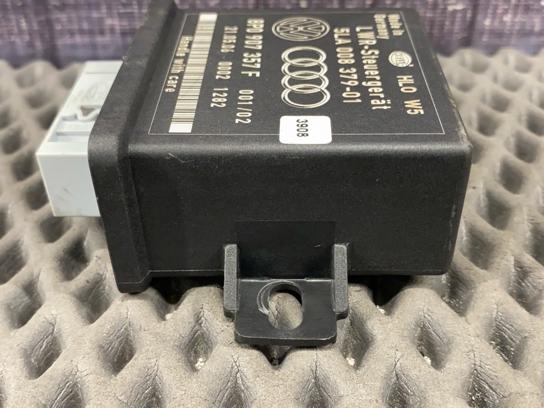 Блок управления корректором фар, 1190 рублей, Красноярск